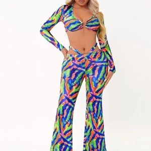 2/$10 SHEIN Colorful Abstract Print Flare Jumpsuit
